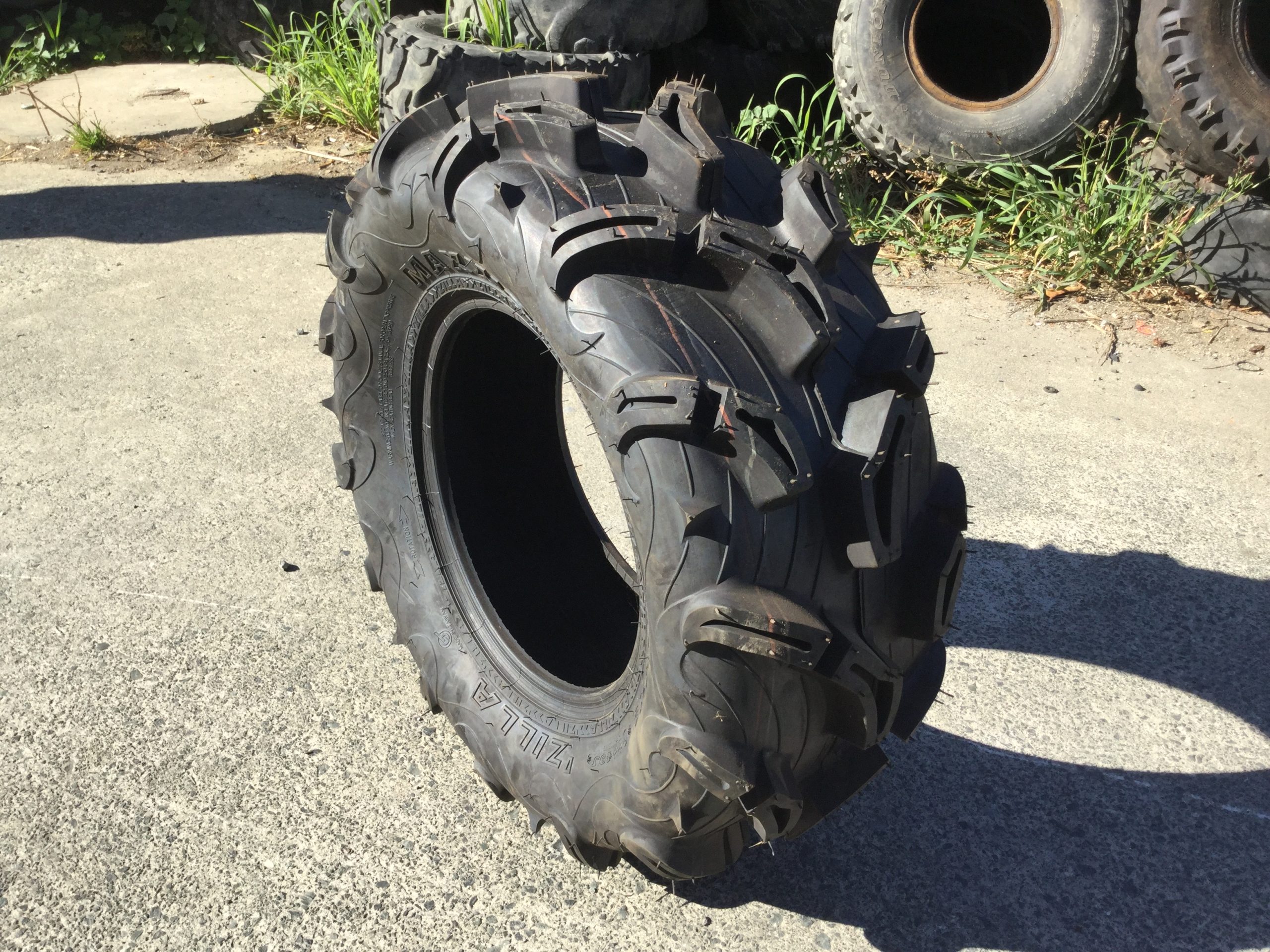 Maxxis Zilla 27x11x12 Rear Tire - Image 2
