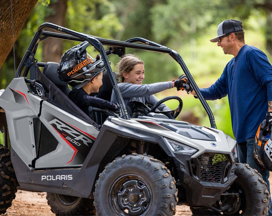 RZR 200 EFI - Image 3